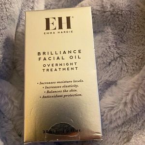 EH Brilliance Facial Oil